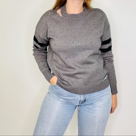 SEN Gwen Rip Design Gray Pullover Jumper Sweater - Picture 12 of 12